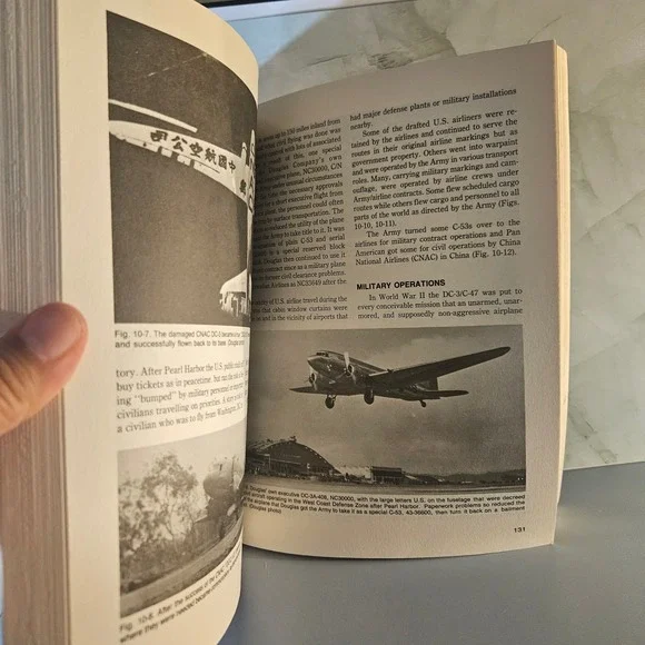 The DC-3:‎ 50 Years of Legendary Flight Book Aviation History Douglas Aircraft - Picture 2 of 4